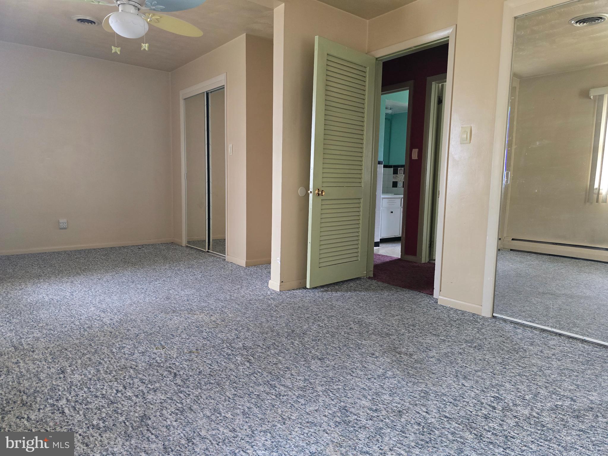 FRANKLIN SQUARE - Residential