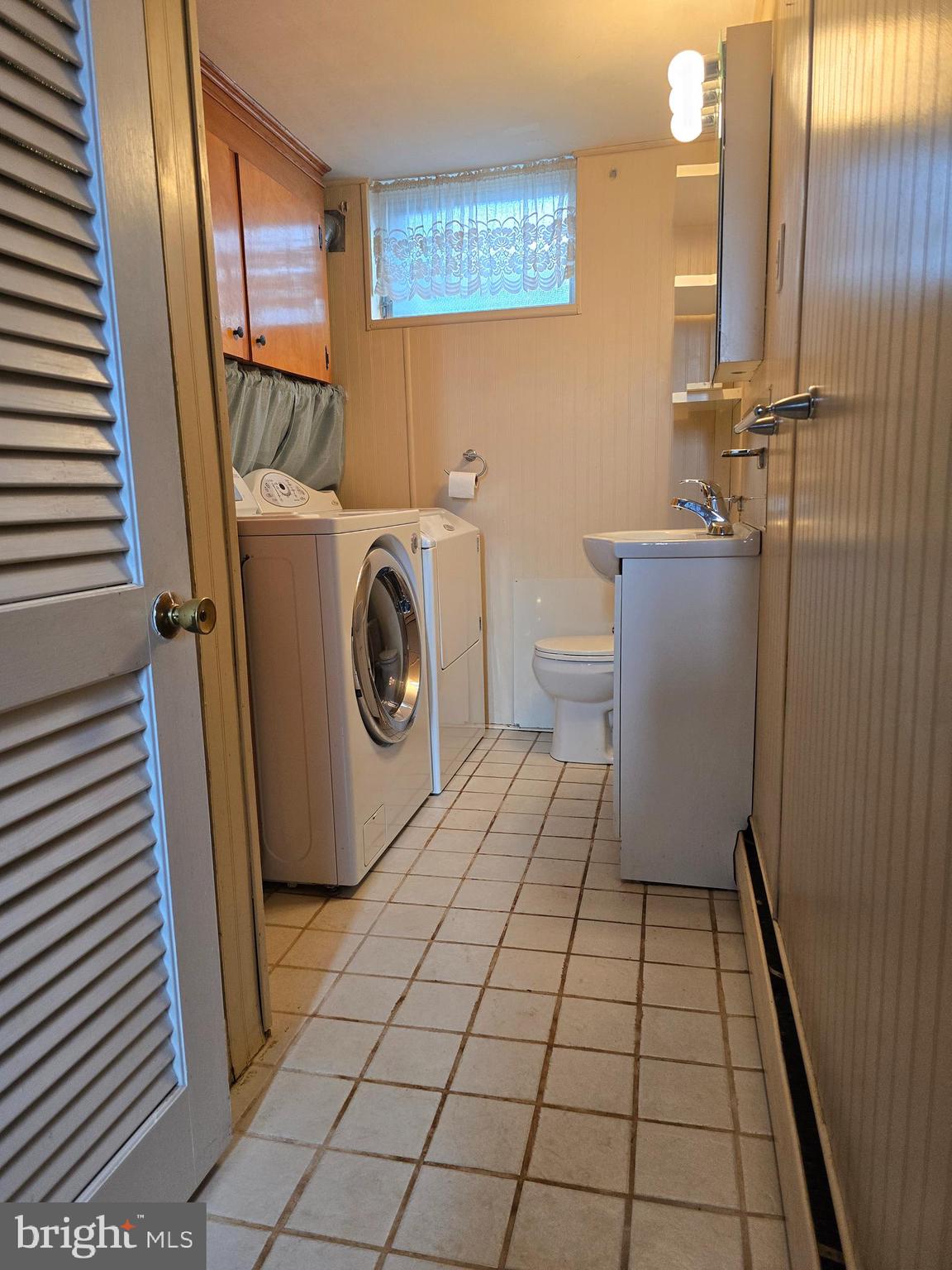 FRANKLIN SQUARE - Residential