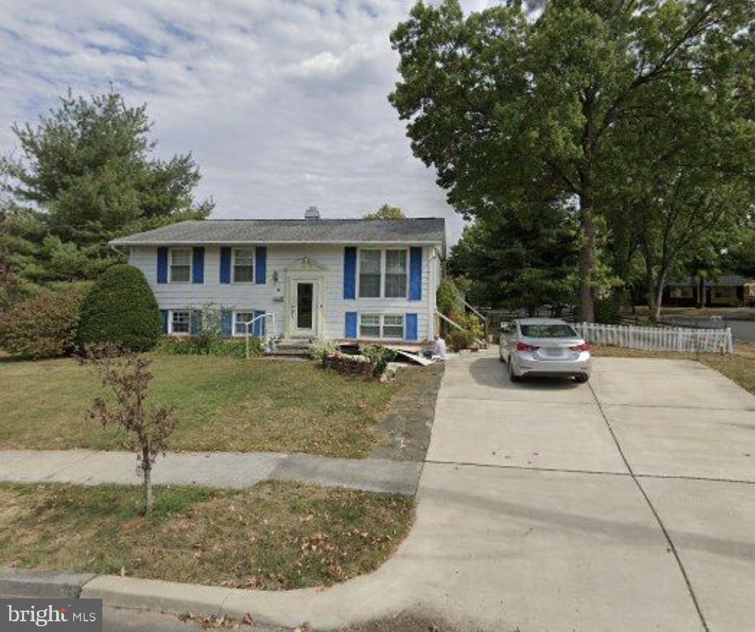 FOREST HILLS - Residential