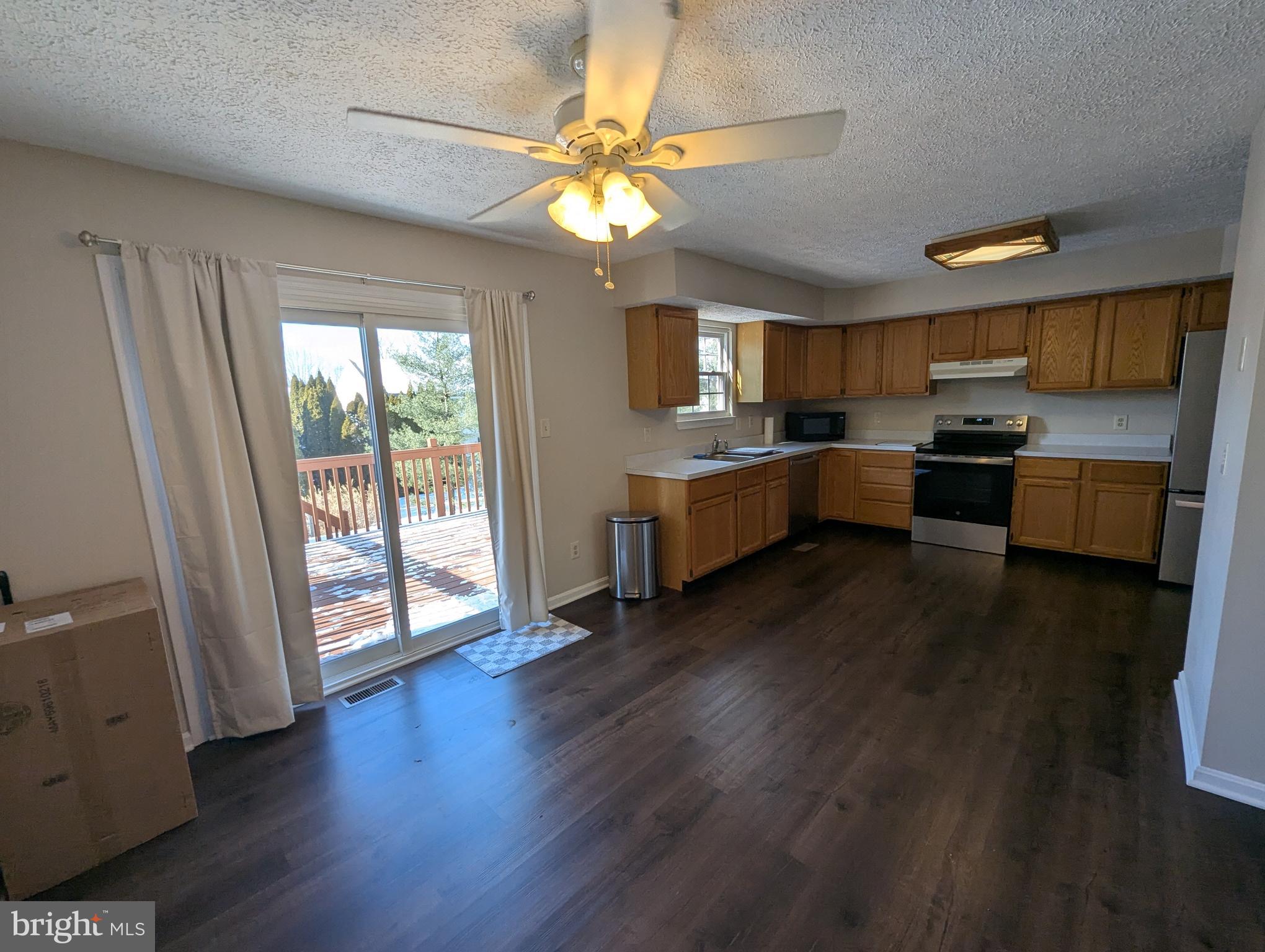 AMYCLAE ESTATES - Residential