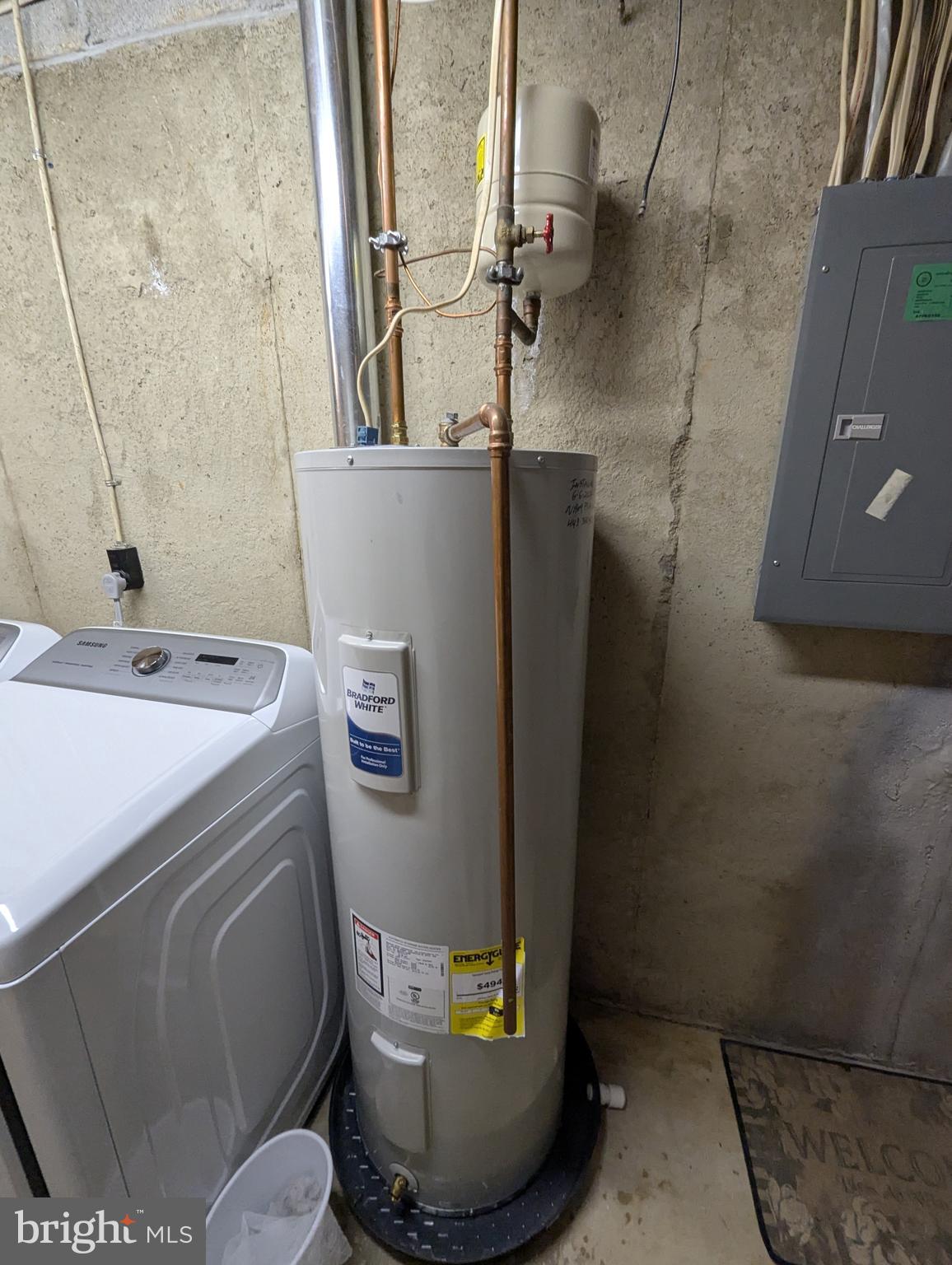 AMYCLAE ESTATES - Residential