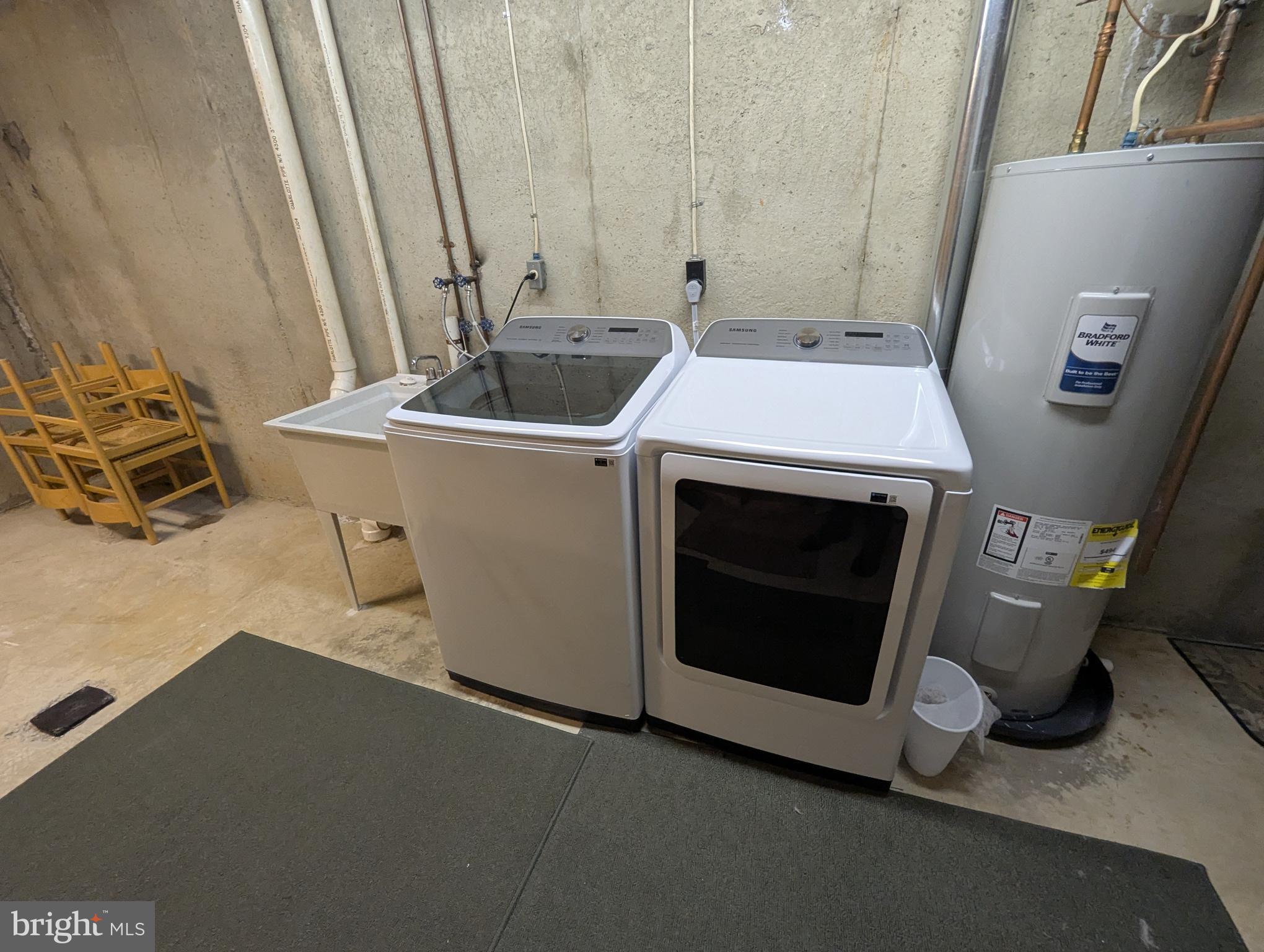 AMYCLAE ESTATES - Residential