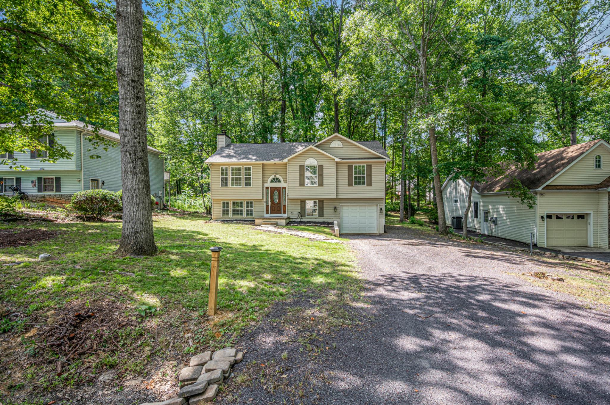 107 BUTLER CIRCLE