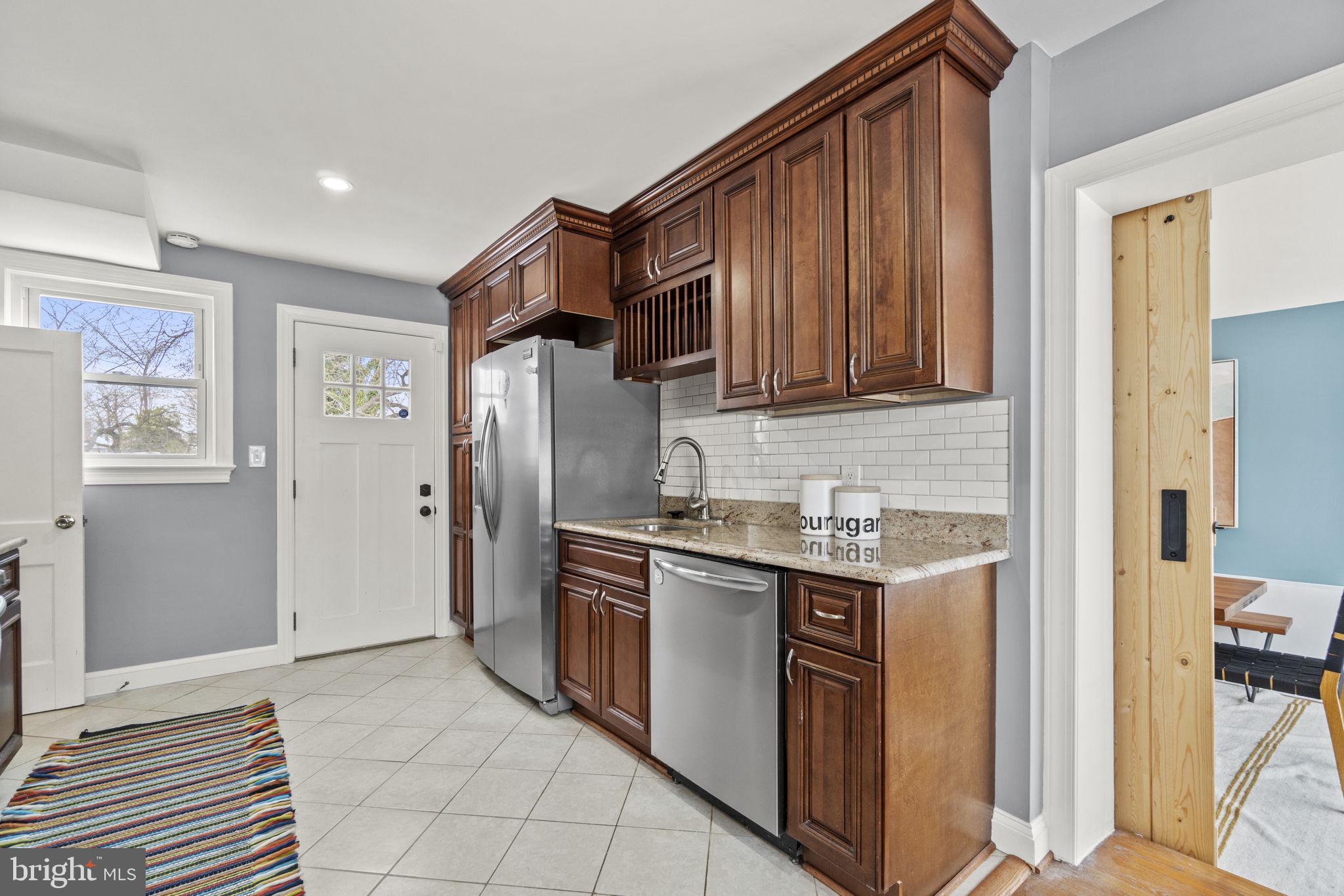 AVONDALE GROVE - Residential