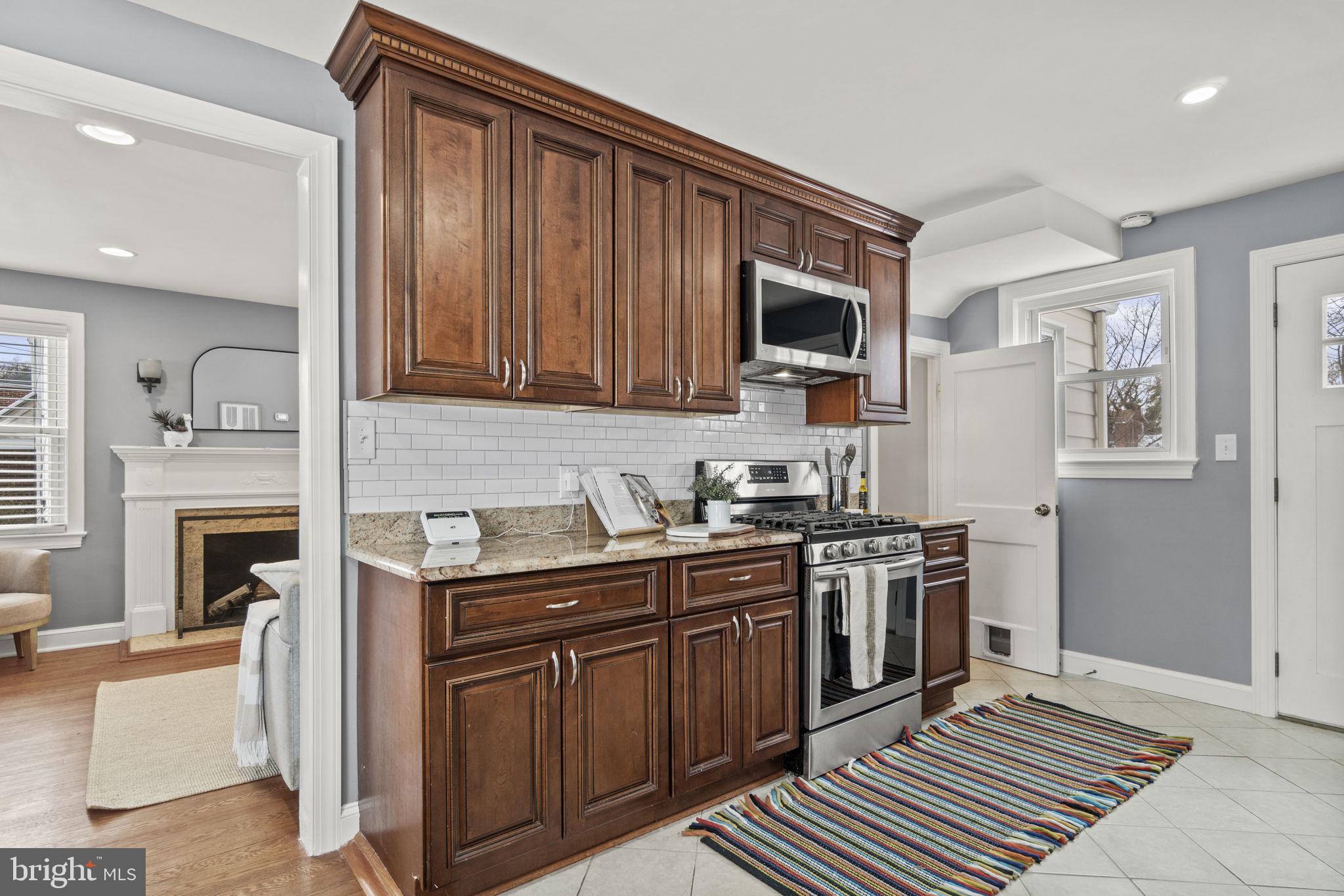 AVONDALE GROVE - Residential