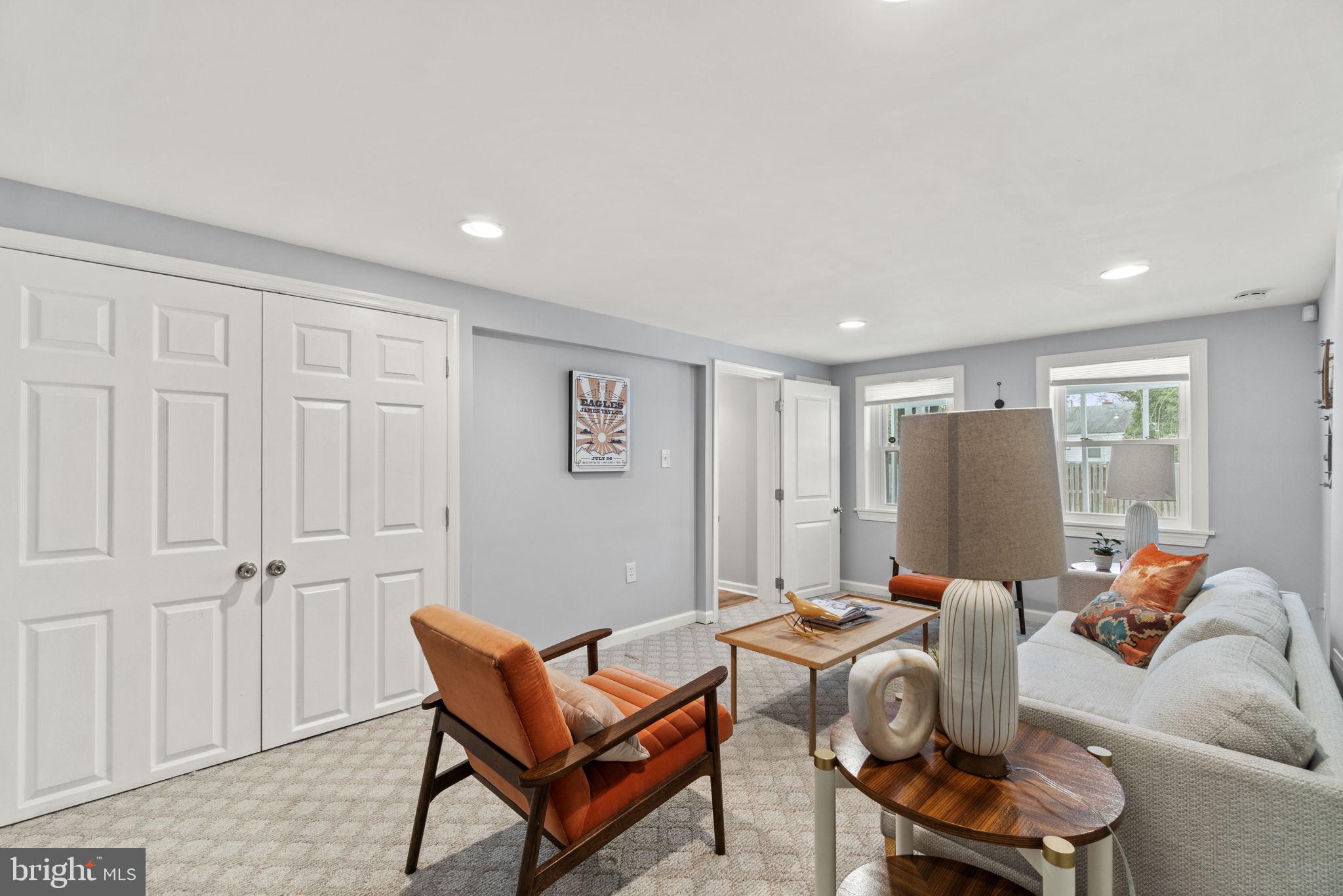 AVONDALE GROVE - Residential