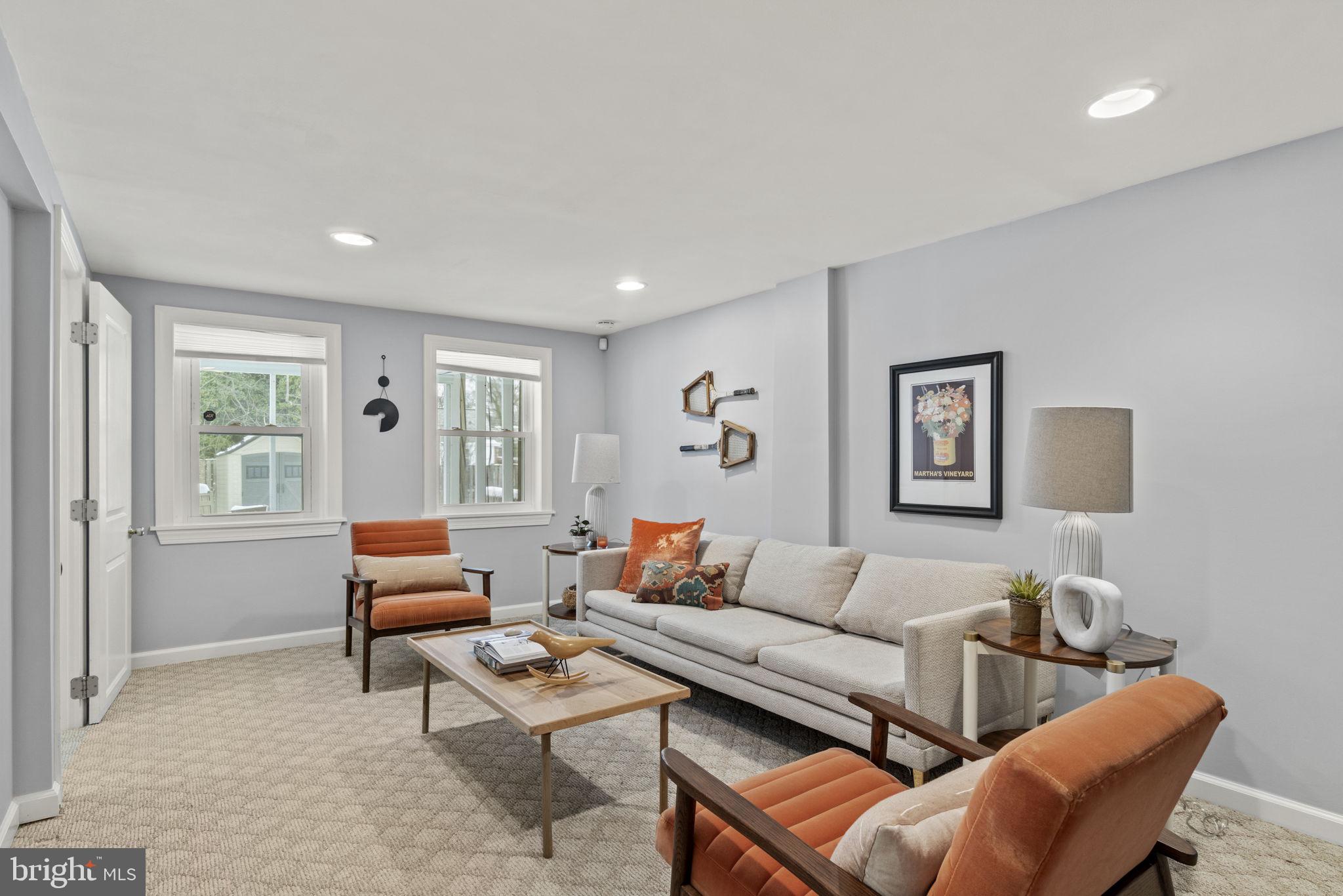 AVONDALE GROVE - Residential