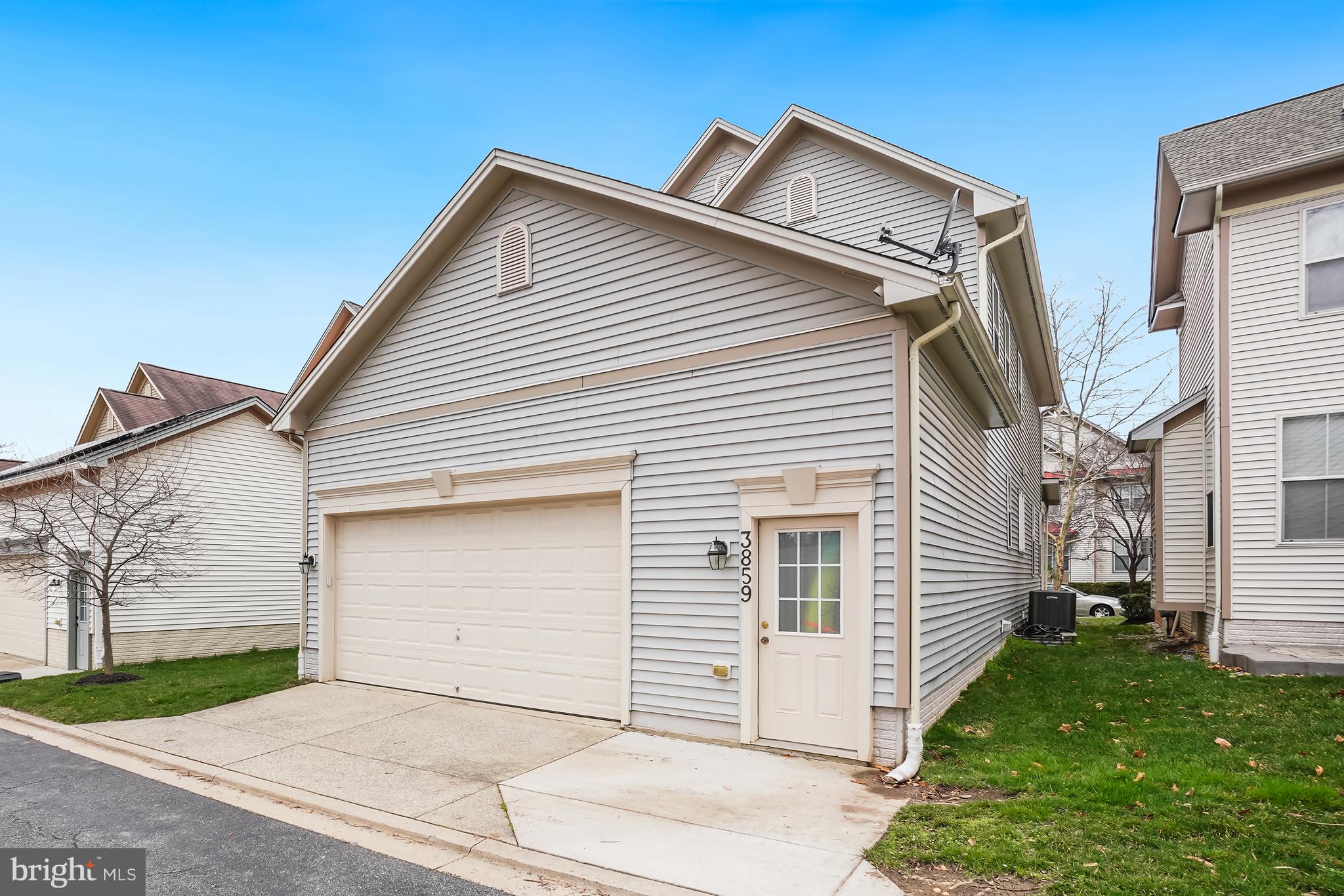 URBANA HIGHLANDS - Residential