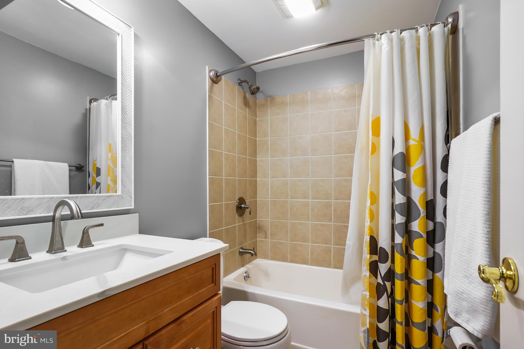 URBANA HIGHLANDS - Residential