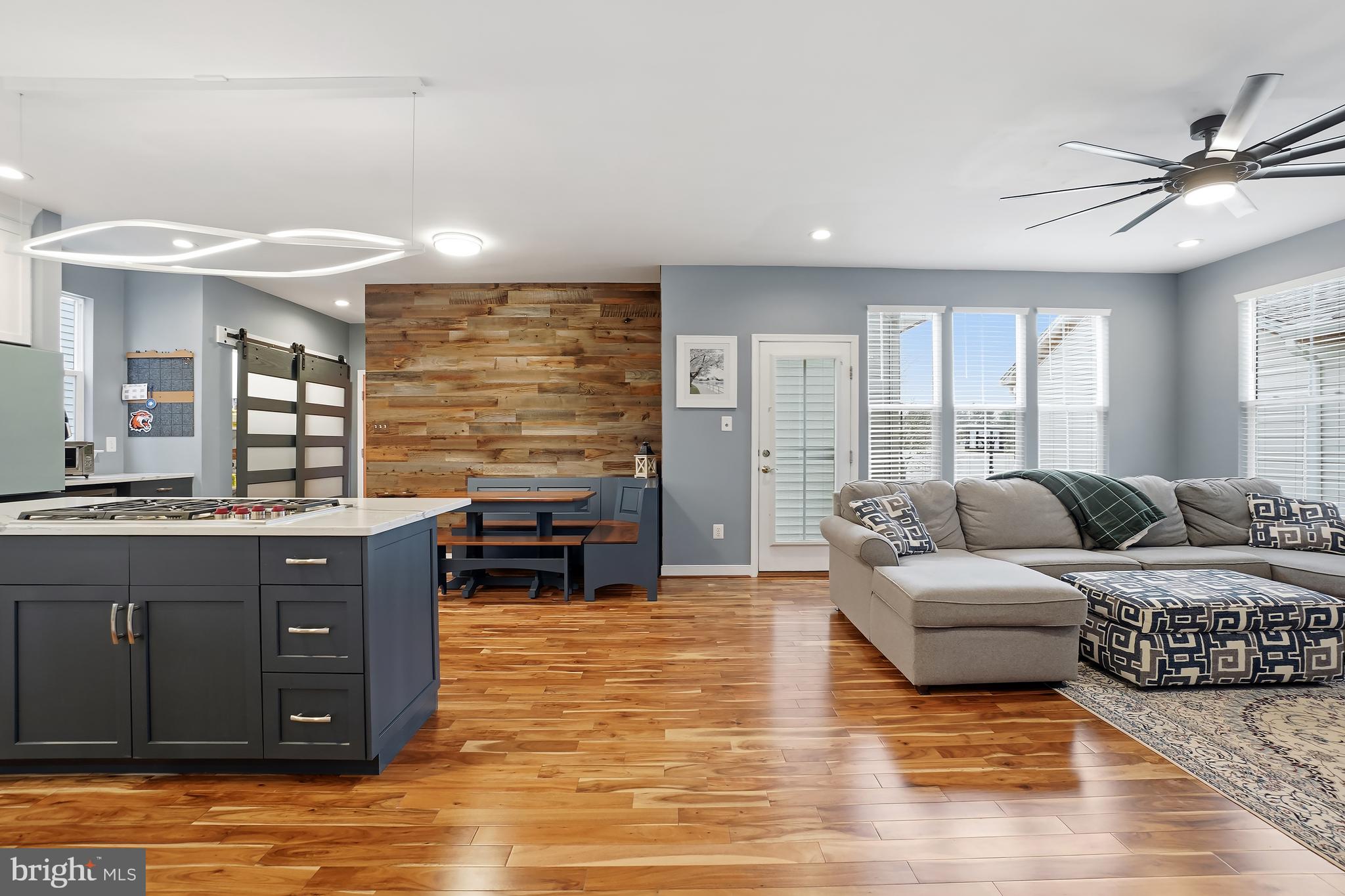 URBANA HIGHLANDS - Residential