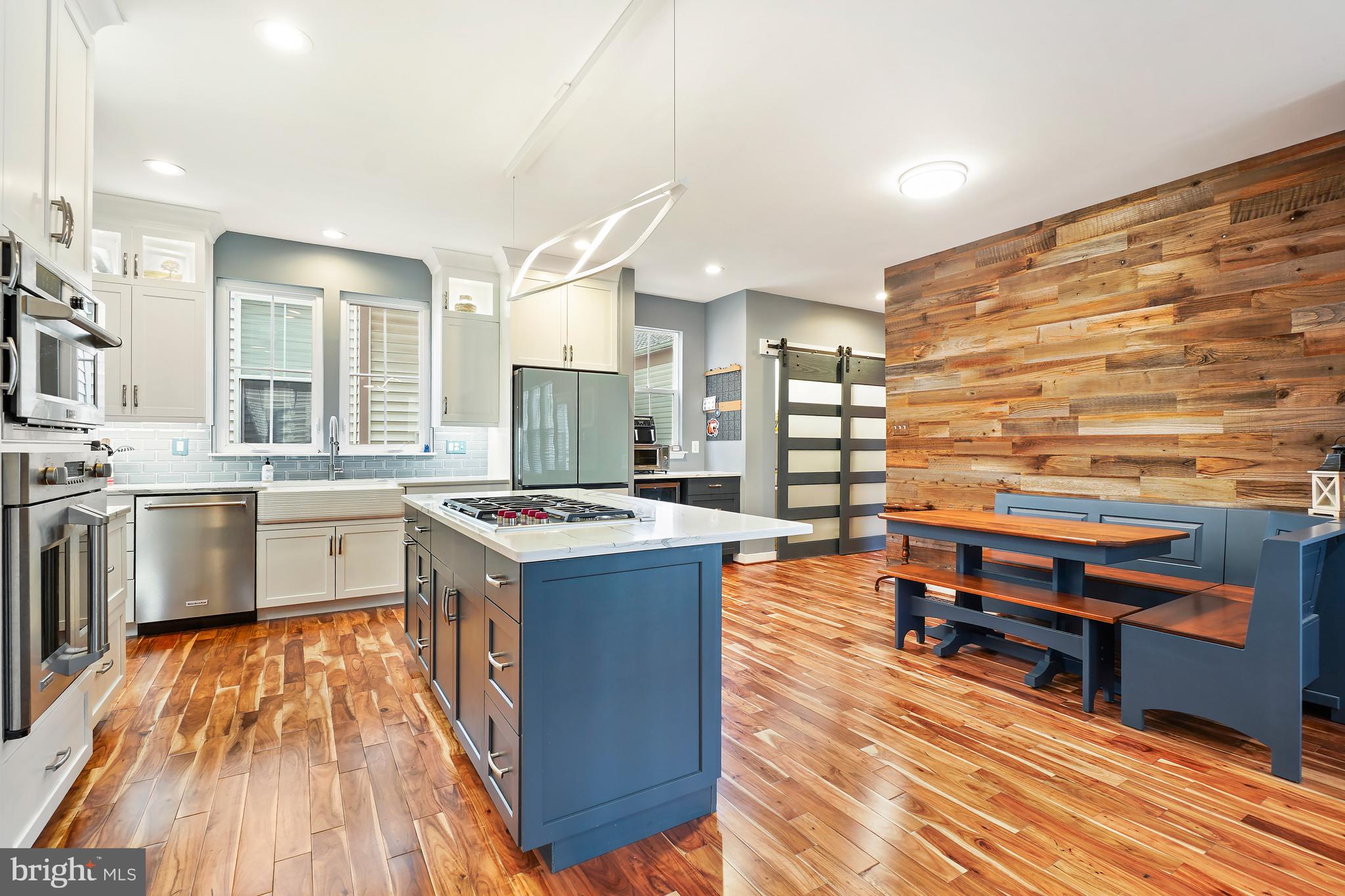 URBANA HIGHLANDS - Residential