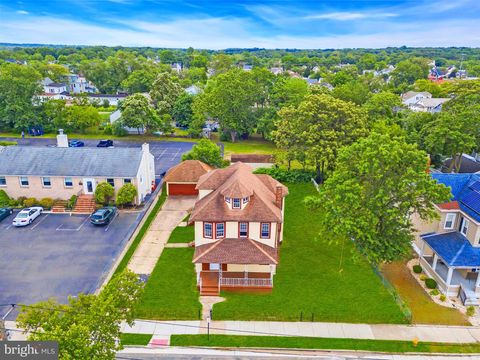 Homes For Sale - 224 E Washington Street<br/> RIVERSIDE, NJ 08075