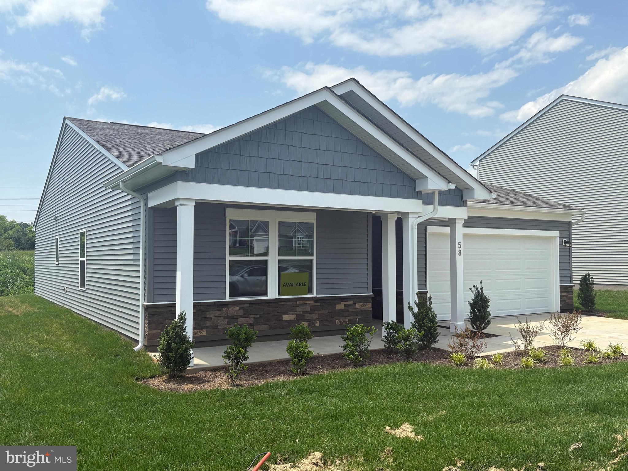 STONE SPRING - Residential