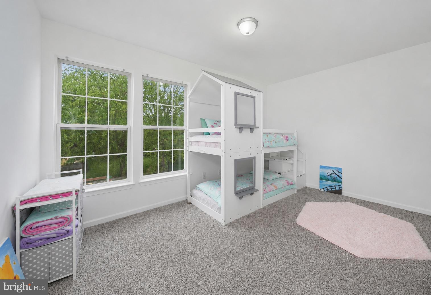 WOODLAND VILLAGE - Residential