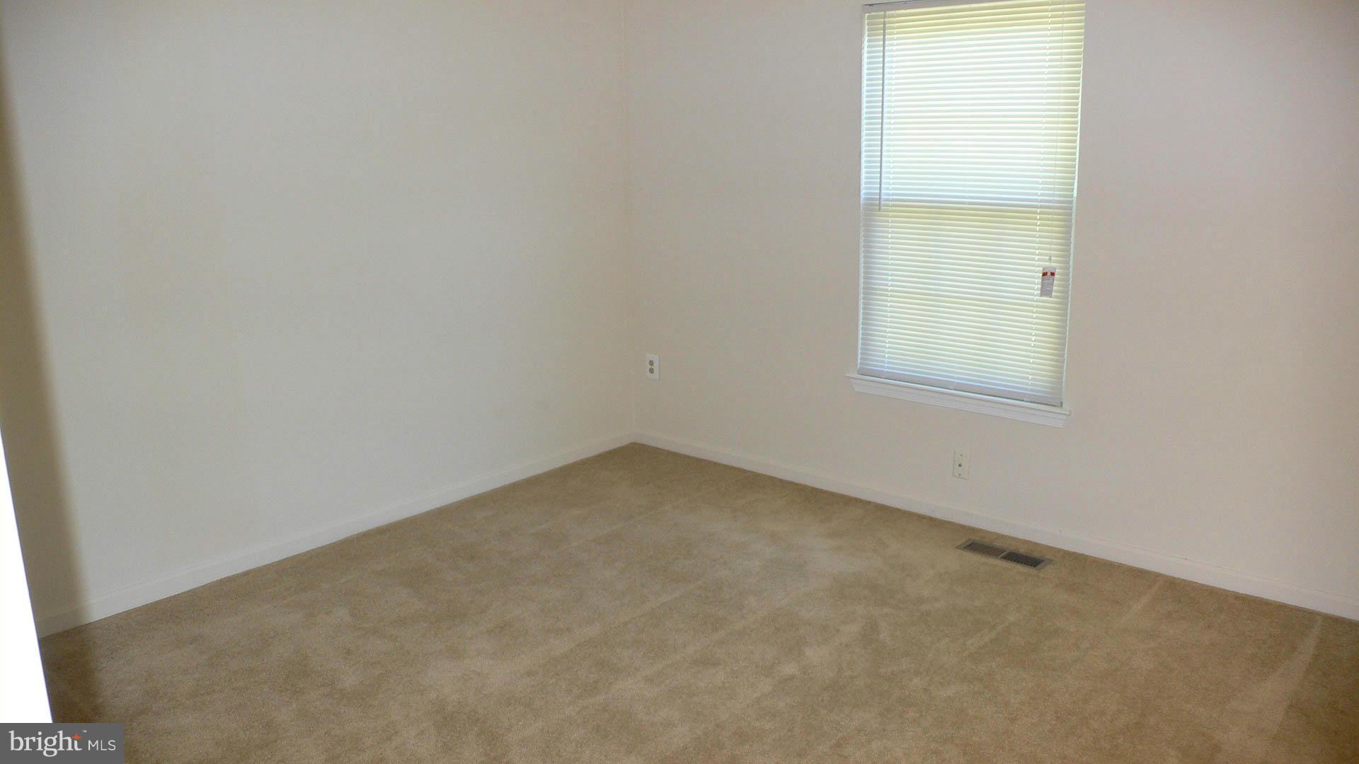 LONGMEAD - Residential