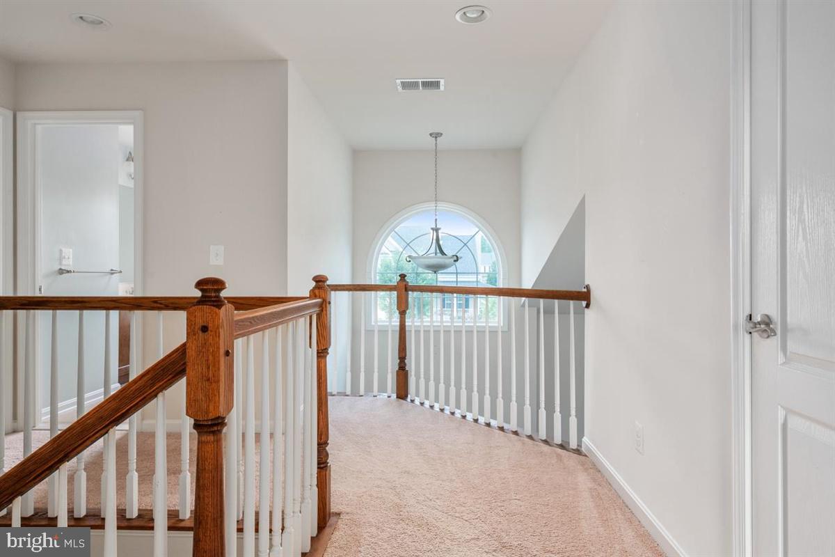 NORTH BROOK - Residential