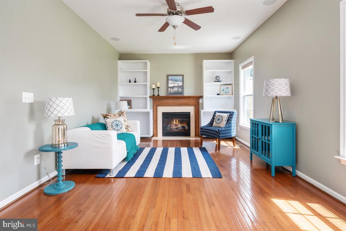 NORTH BROOK - Residential