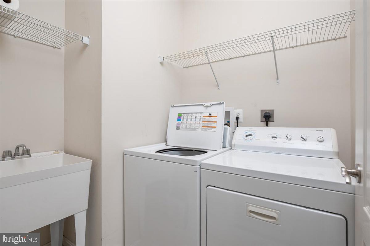 NORTH BROOK - Residential