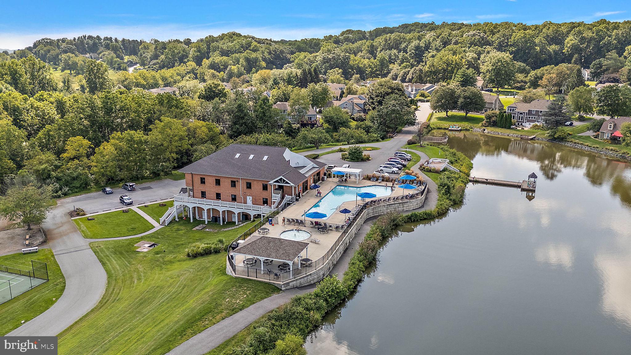 SOMERSET LAKE - Residential