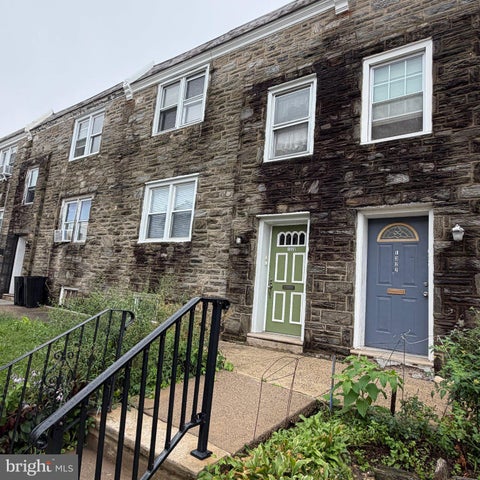 Townhouse For Rent - 1320 W Nedro Avenue<br/> Philadelphia County, PHILADELPHIA, PA 19141