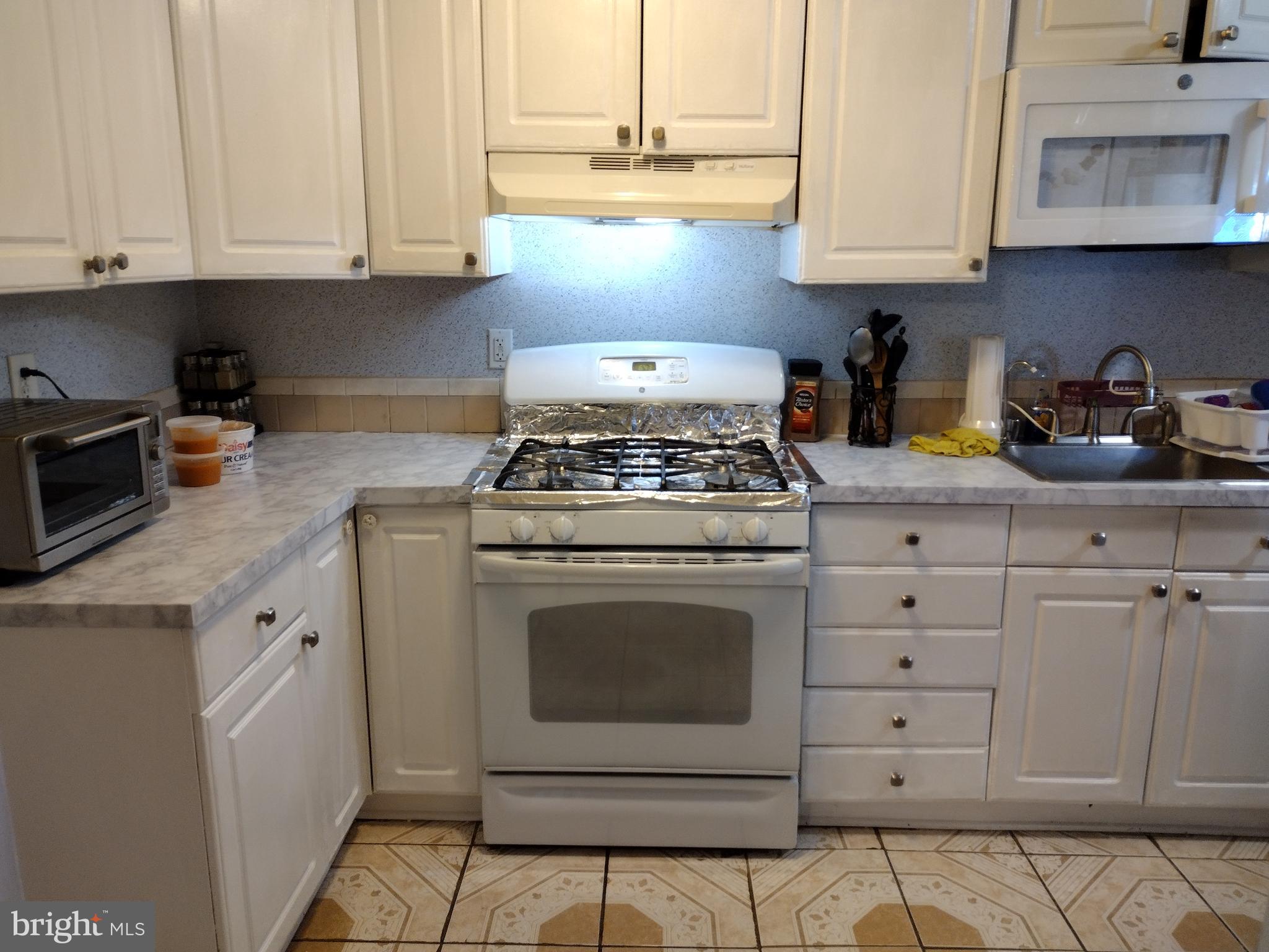 ARUNDEL - Residential