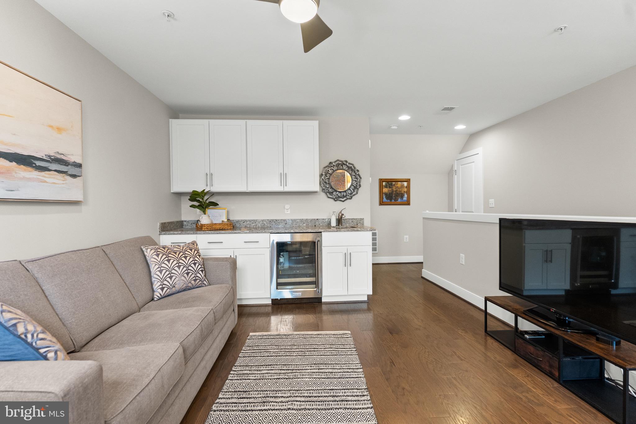 POTOMAC YARD - Residential