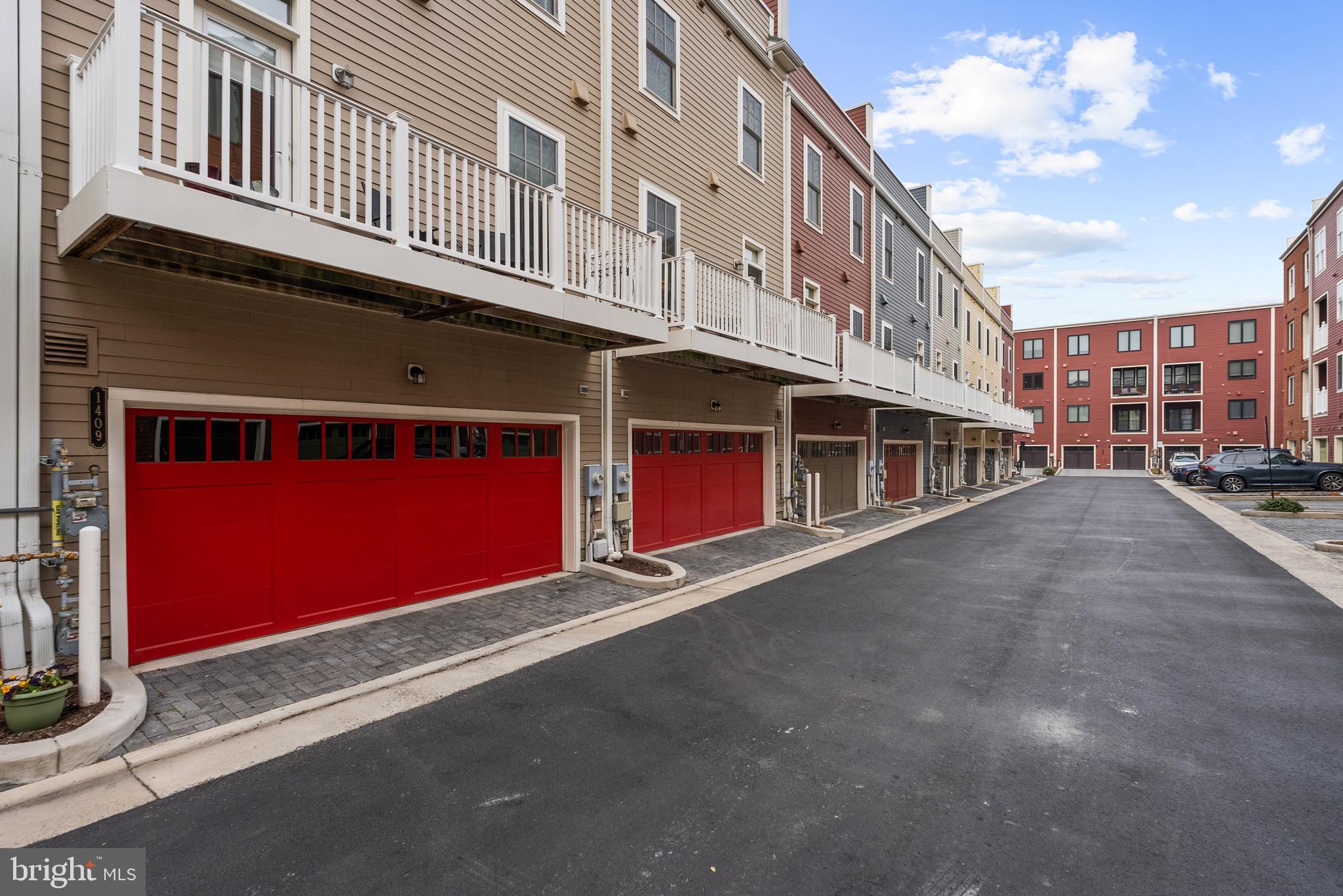 POTOMAC YARD - Residential