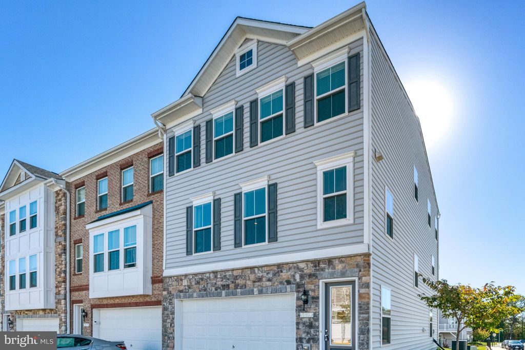 Photo of 5019 Little Martha Way, WOODBRIDGE, VA 22192 (MLS # VAPW2106460)