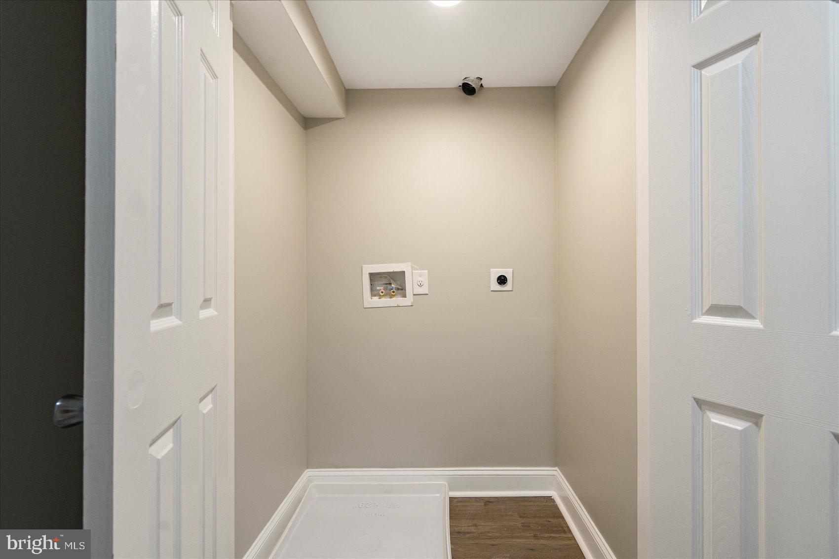 LOCH RAVEN - Residential