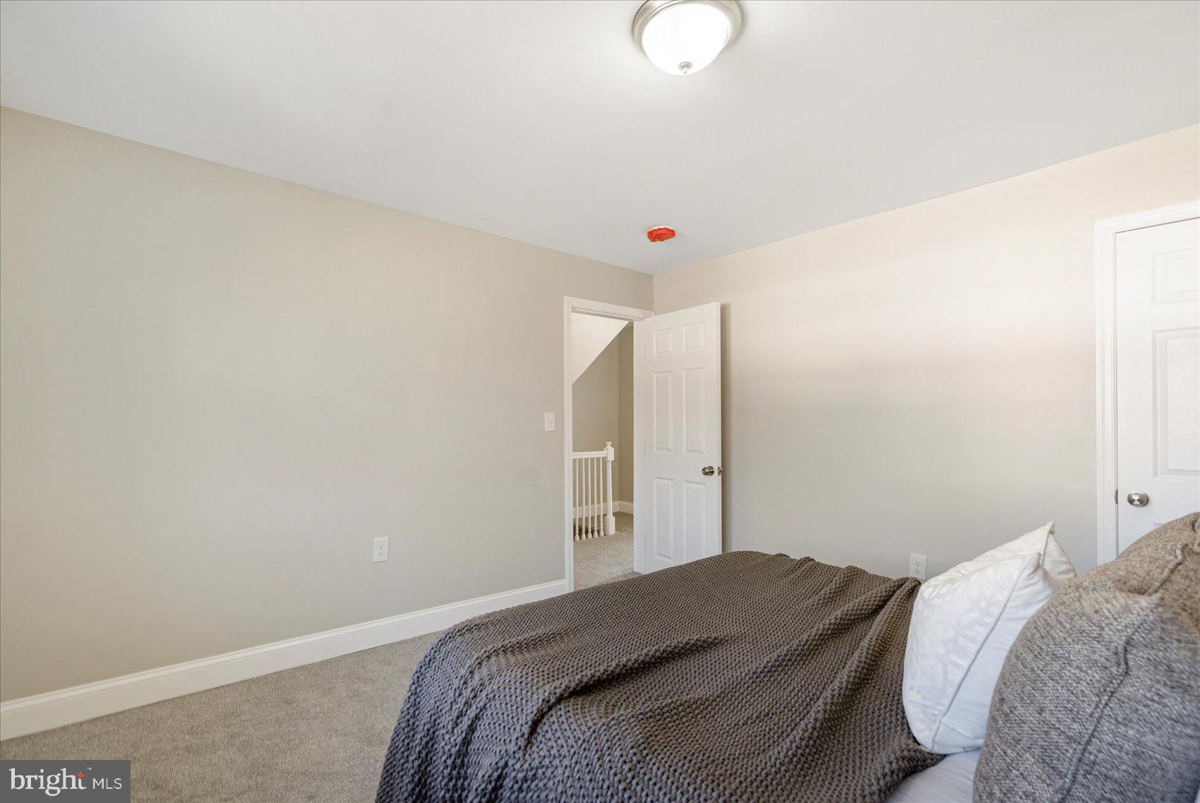 LOCH RAVEN - Residential