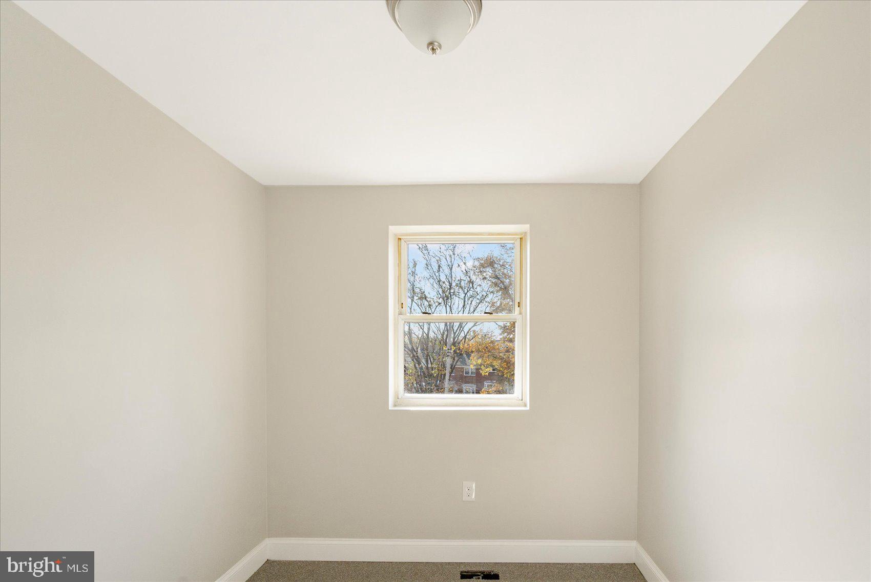 LOCH RAVEN - Residential