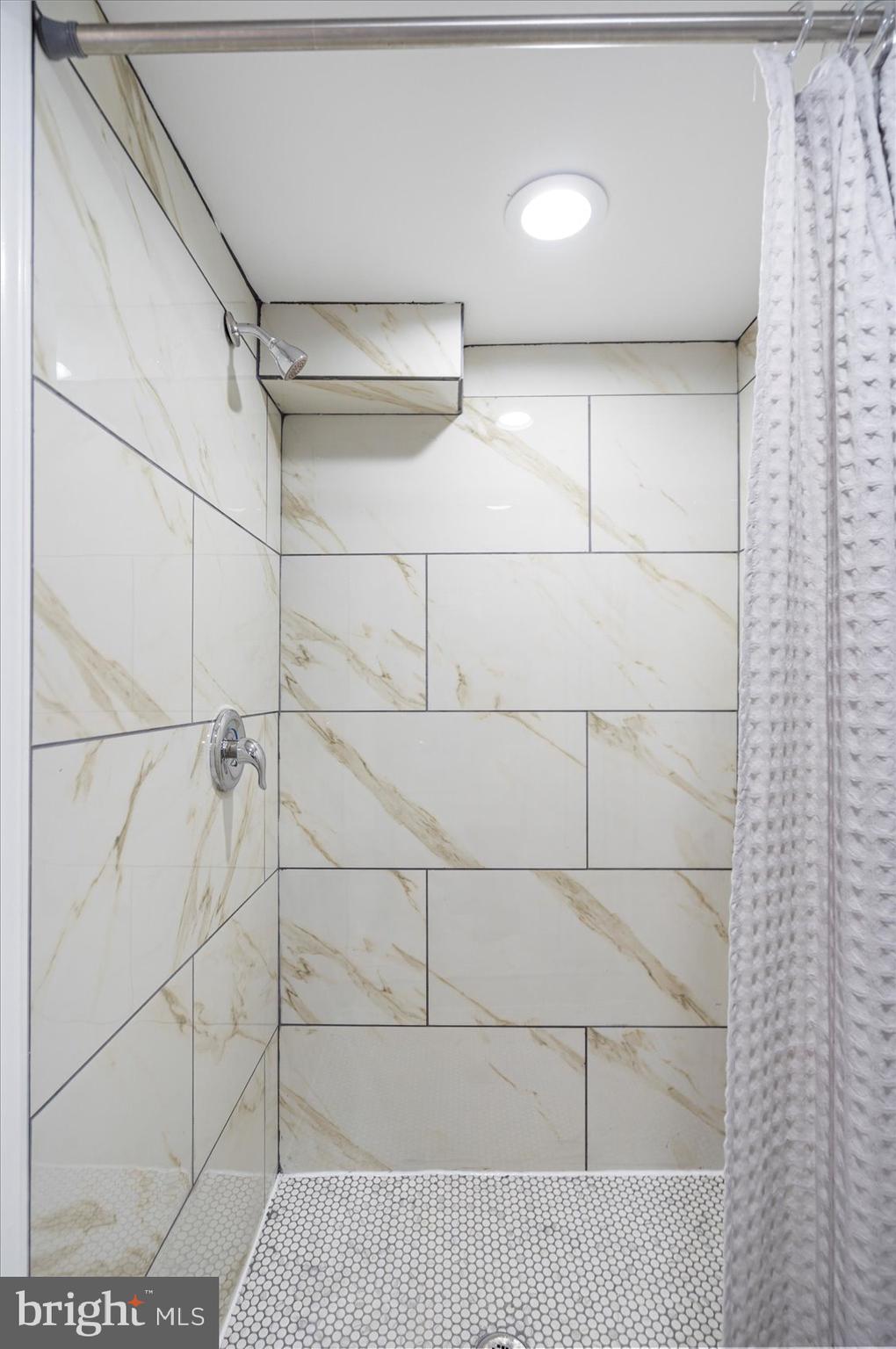 LOCH RAVEN - Residential