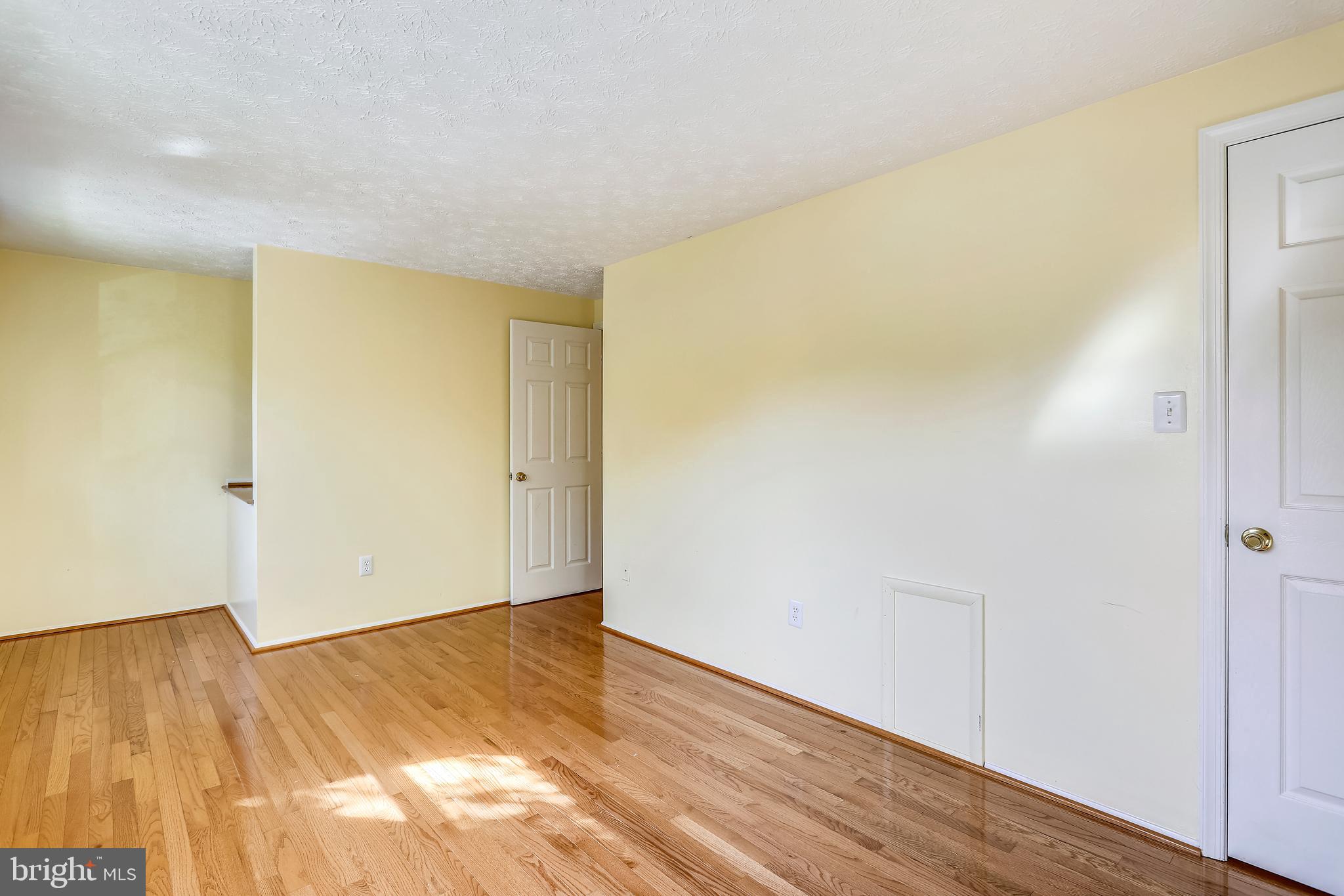 DUFIEF MILL - Residential Lease