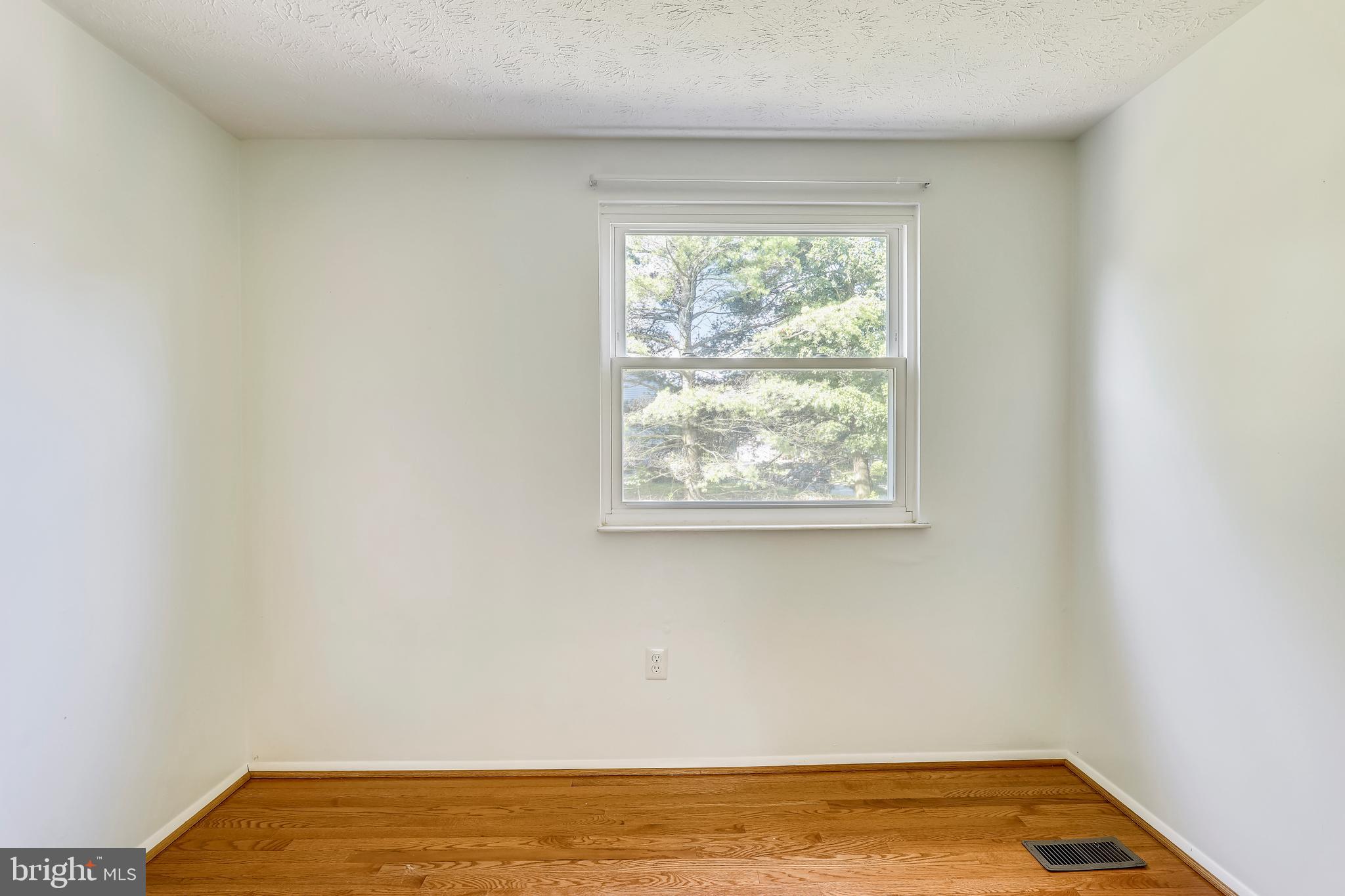 DUFIEF MILL - Residential Lease