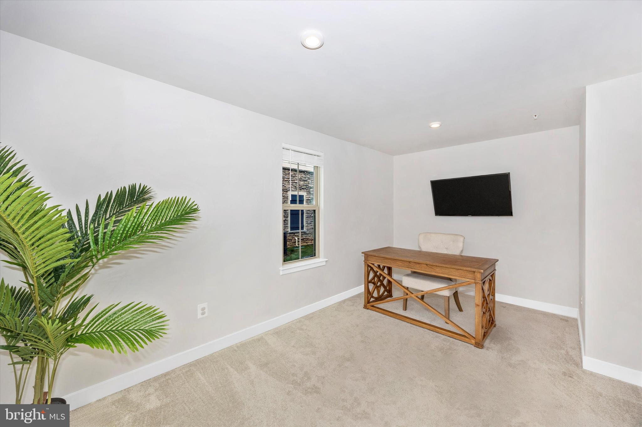 5824 PECKING STONE STREET