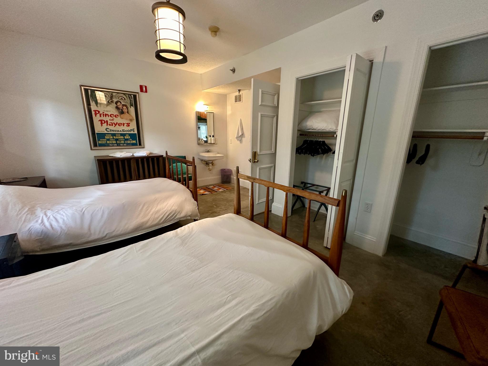 TOWN OF BERRYVILLE - Residential