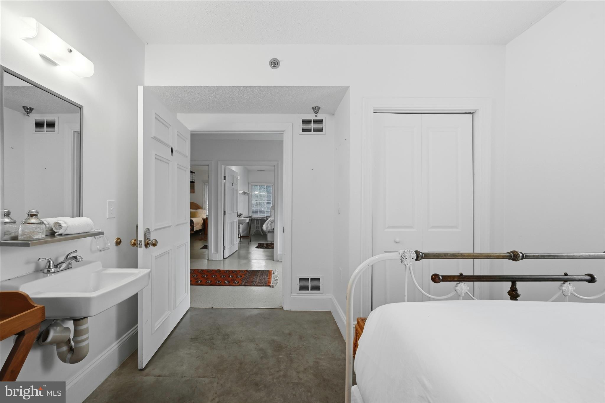 TOWN OF BERRYVILLE - Residential