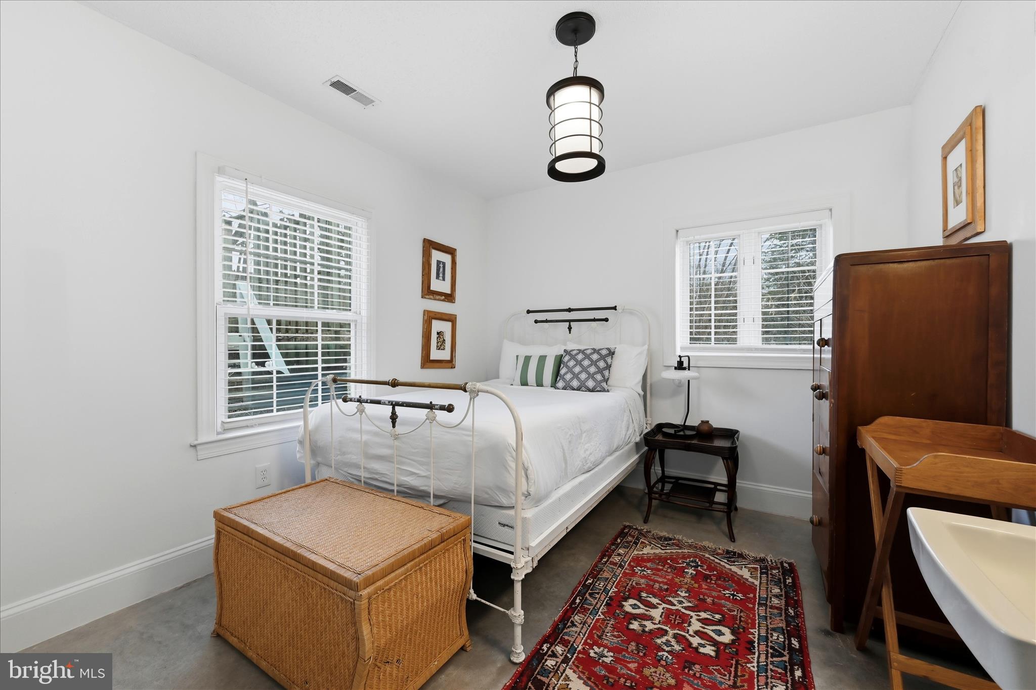 TOWN OF BERRYVILLE - Residential