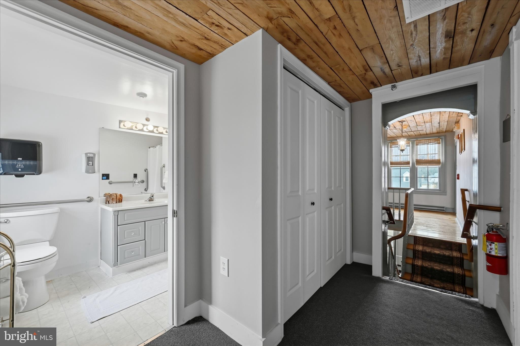 TOWN OF BERRYVILLE - Residential