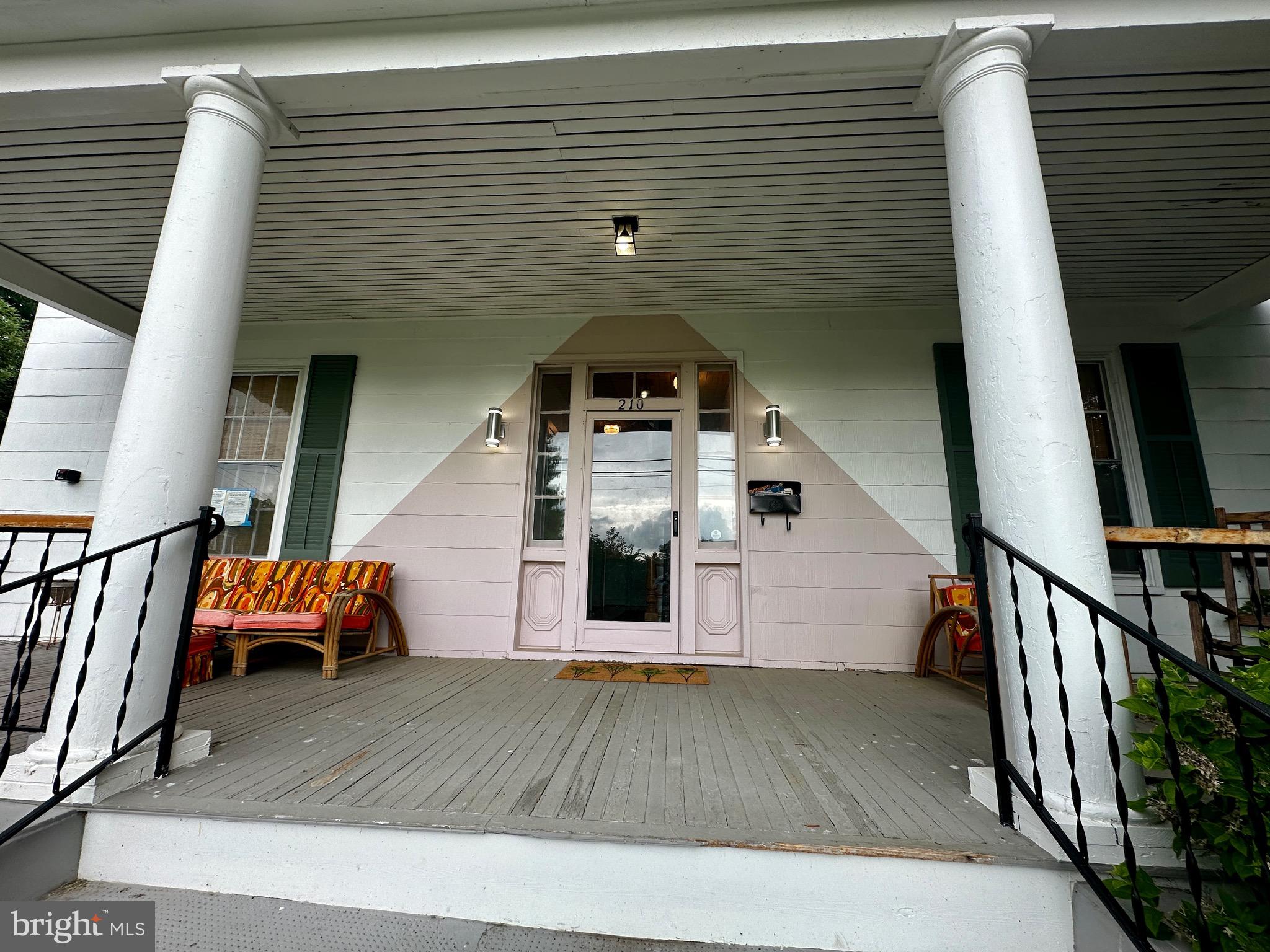 TOWN OF BERRYVILLE - Residential