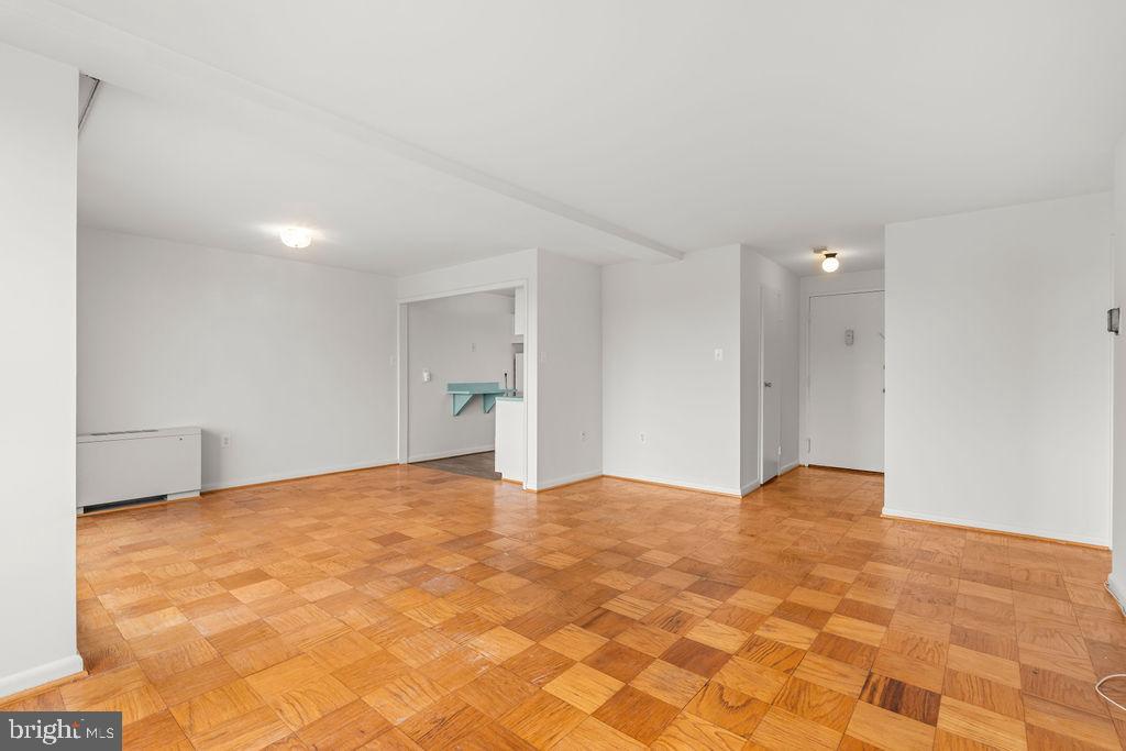 GROSVENOR PARK - Residential Lease