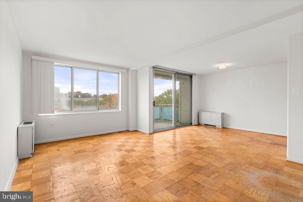 GROSVENOR PARK - Residential Lease