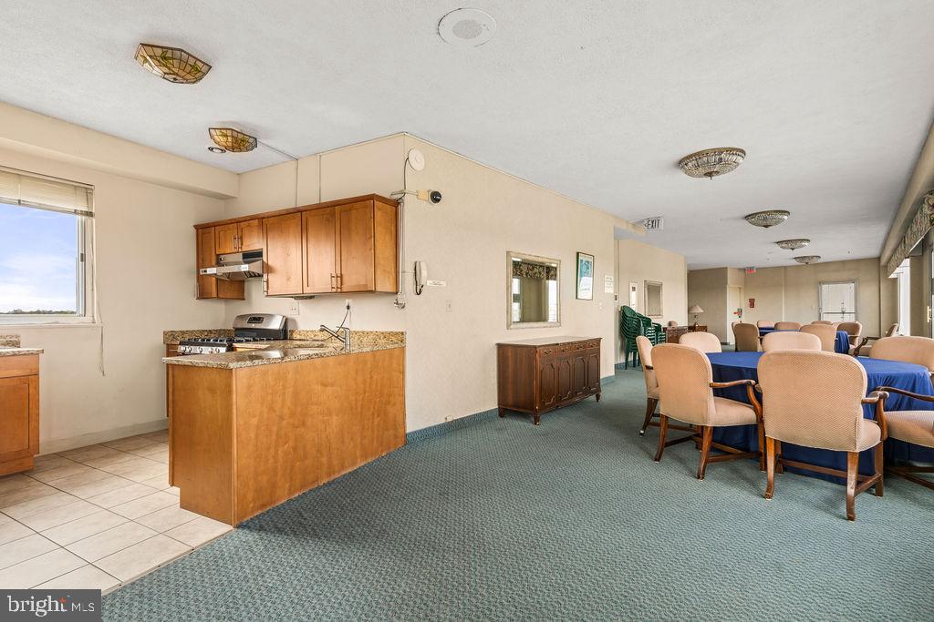 GROSVENOR PARK - Residential Lease