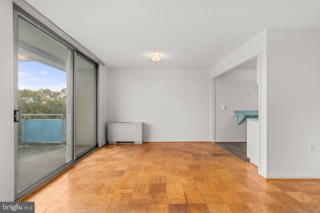 GROSVENOR PARK - Residential Lease