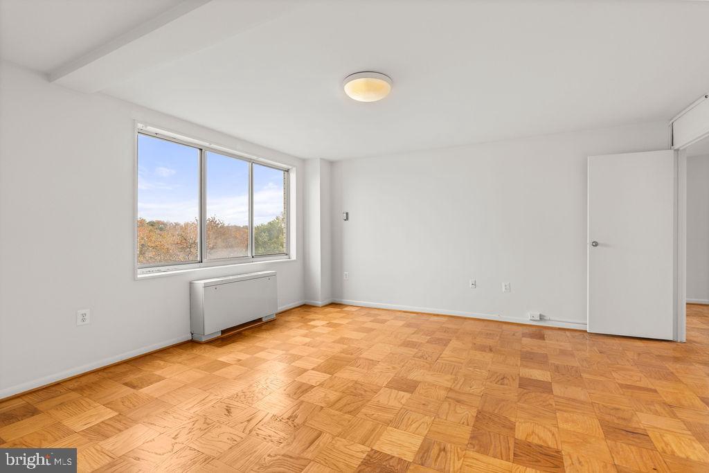 GROSVENOR PARK - Residential Lease