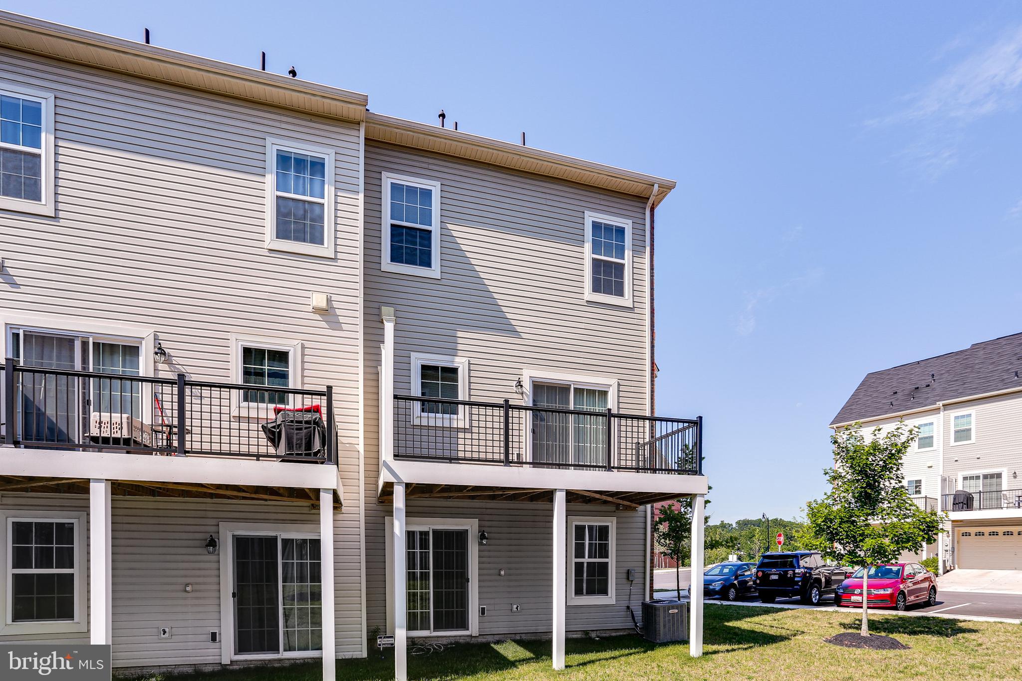 BLUE STREAM - Residential