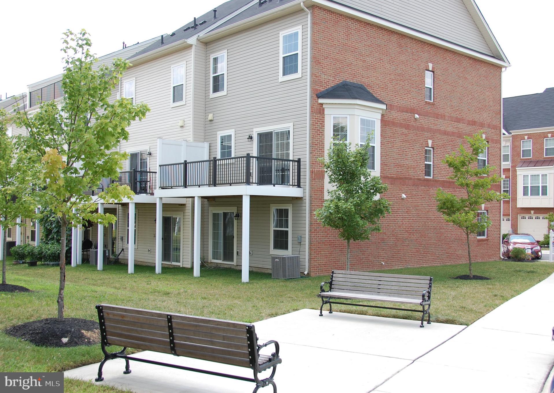 BLUE STREAM - Residential