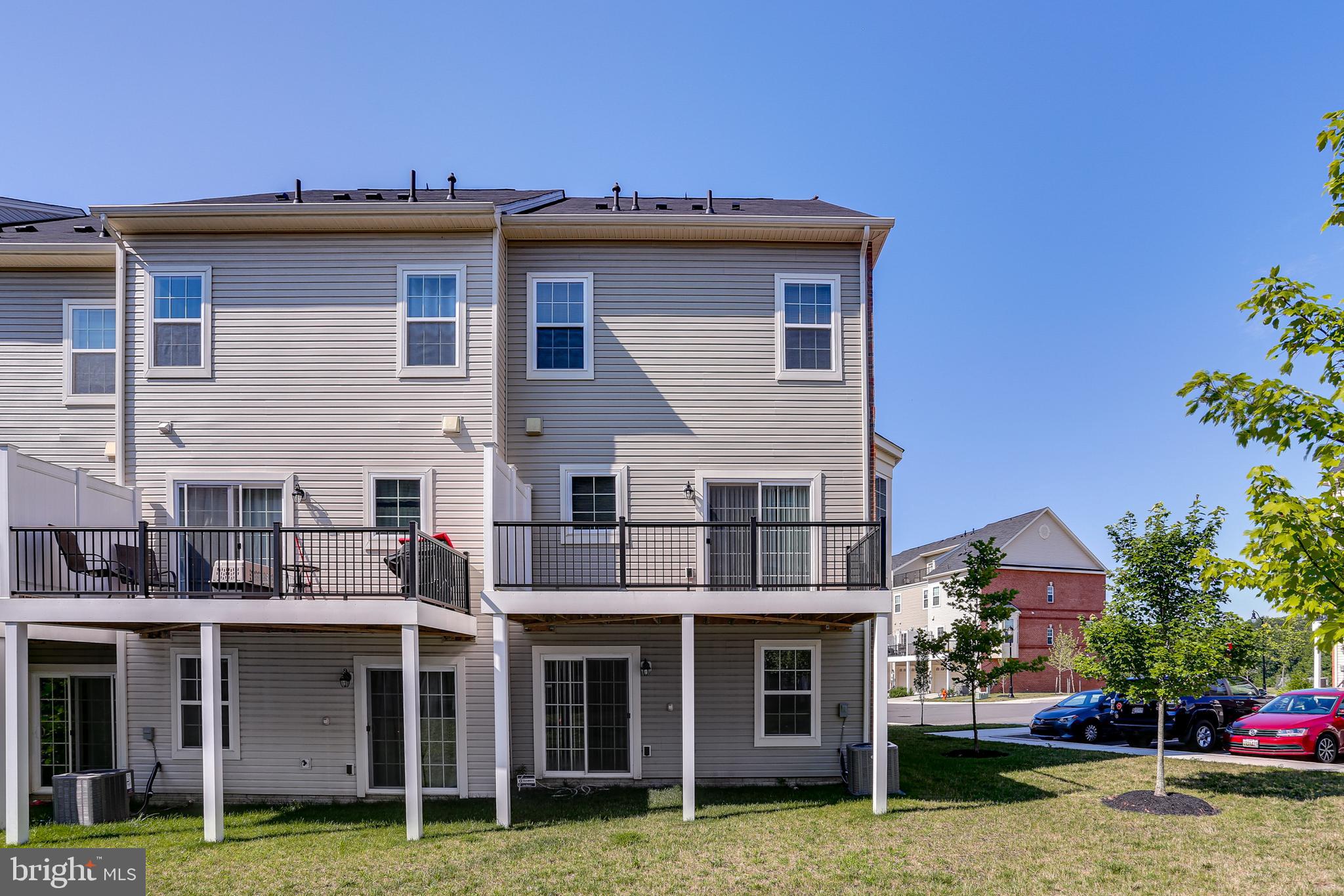 BLUE STREAM - Residential