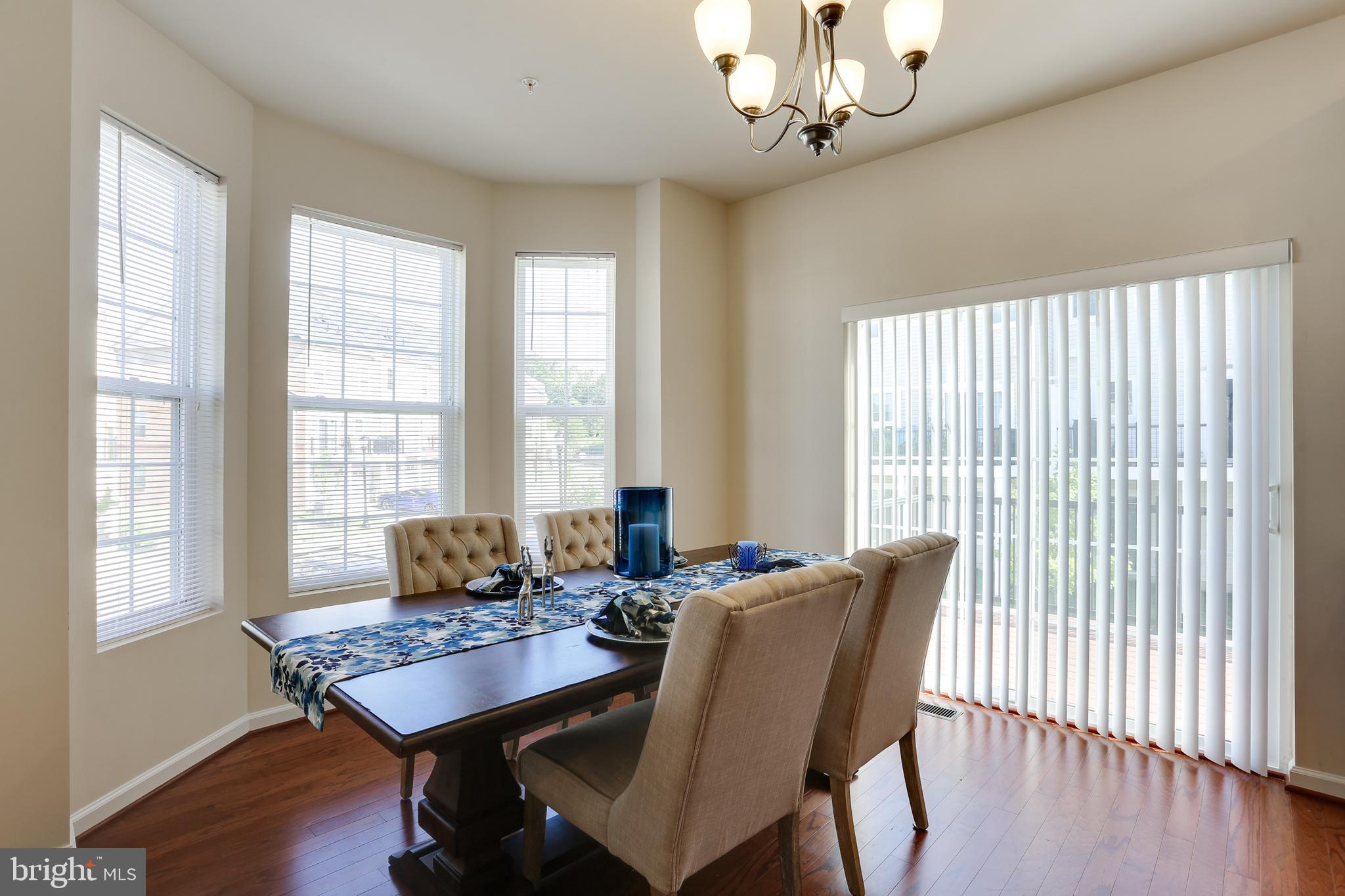 BLUE STREAM - Residential