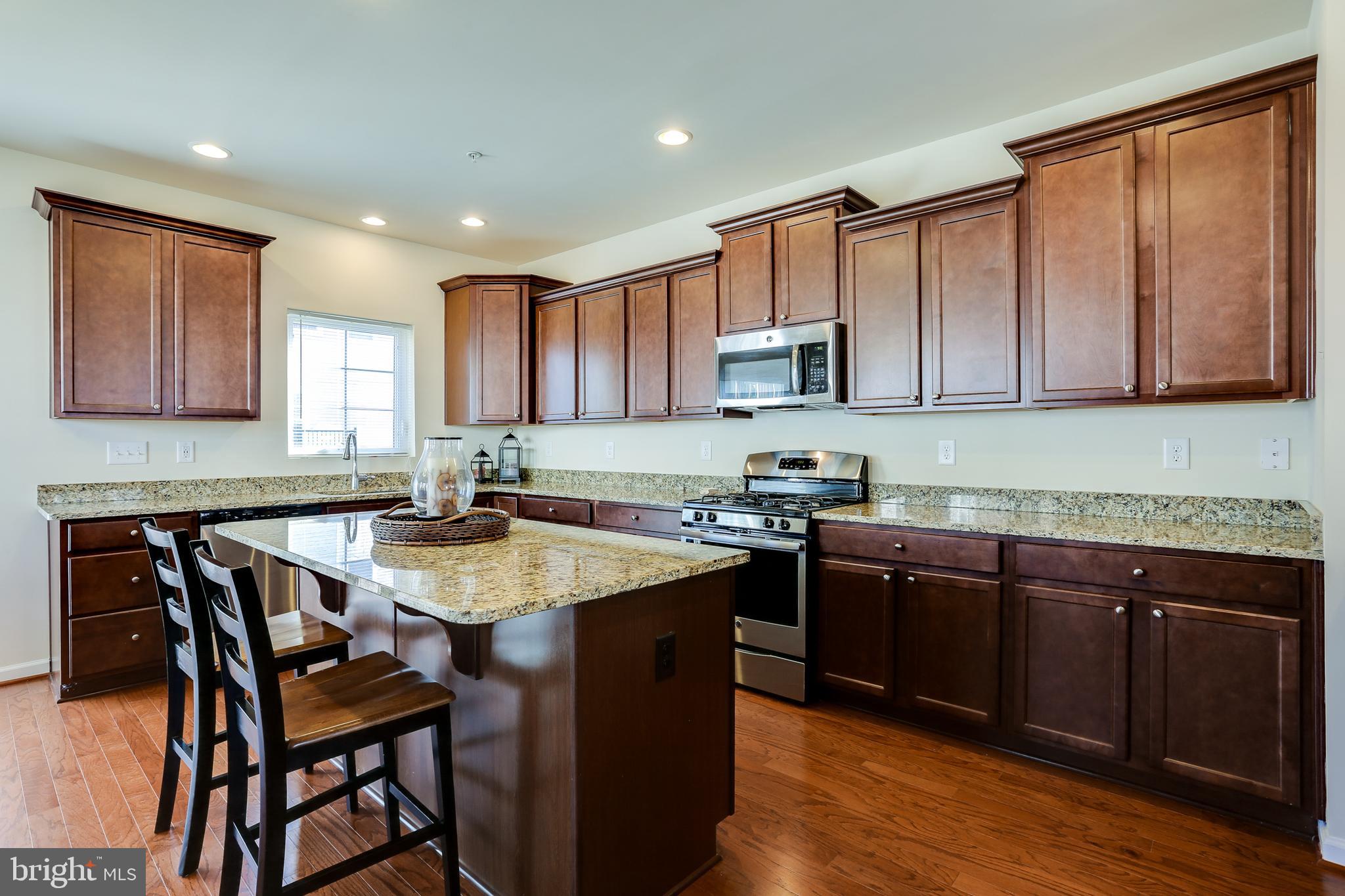 BLUE STREAM - Residential